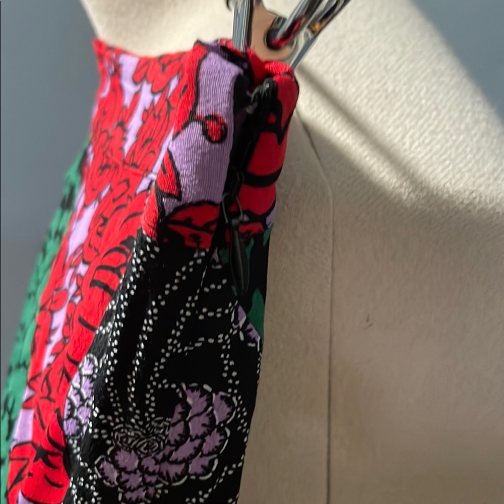 Maeve by Anthropologie Vibrant Red and Green A-Line Skirt Size-10 - Picture 5 of 7
